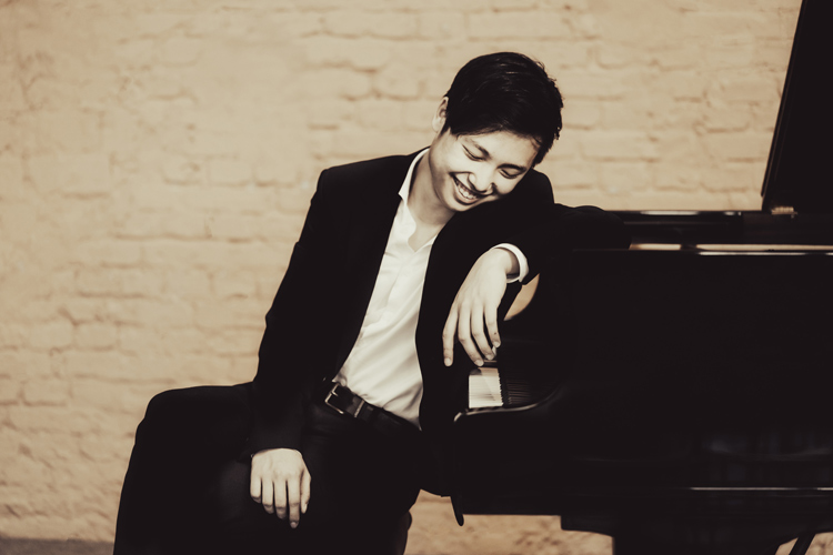 Artist photo of Jeonghwan Kim - Klavier